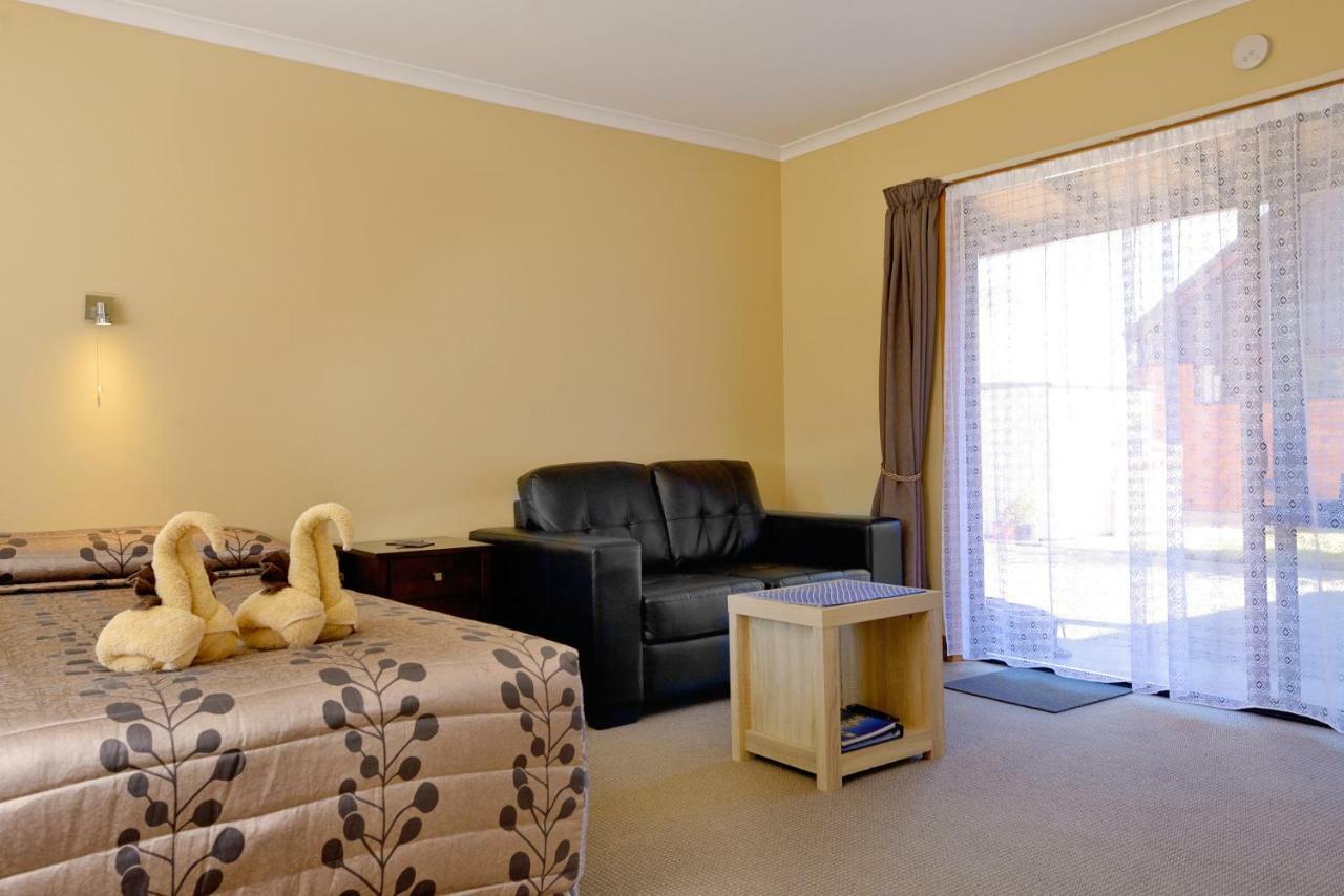Mosgiel Regency Motel Экстерьер фото