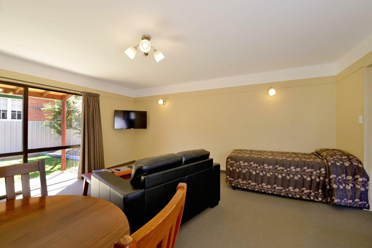 Mosgiel Regency Motel Экстерьер фото
